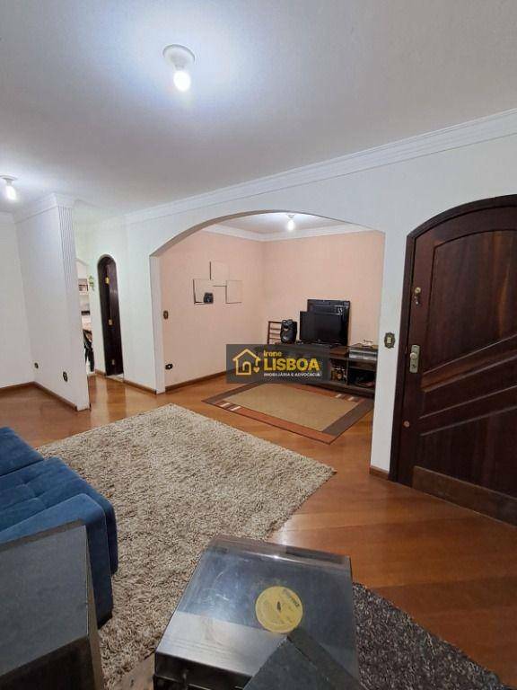 Casa para alugar com 2 quartos, 200m² - Foto 4