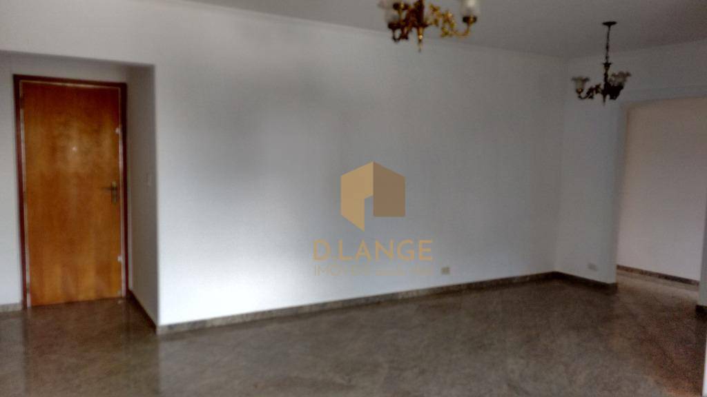 Apartamento à venda com 3 quartos, 161m² - Foto 2