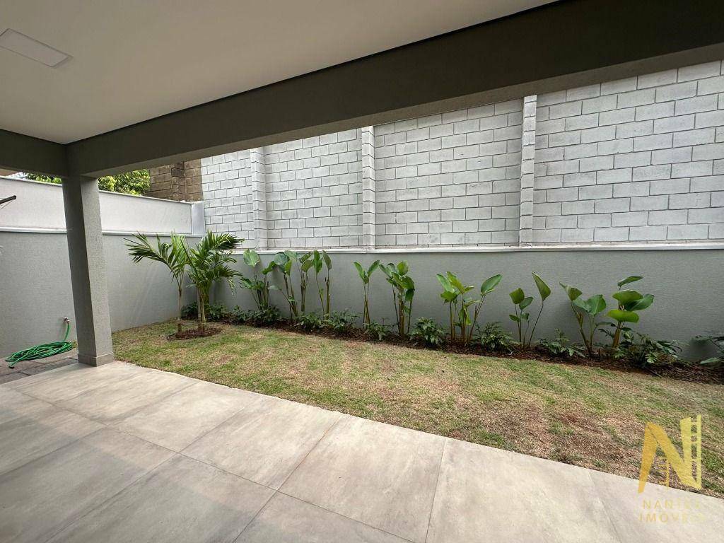 Casa de Condomínio à venda com 4 quartos, 290m² - Foto 14