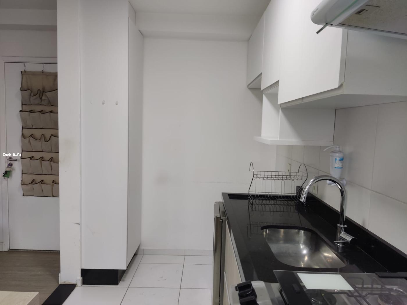 Apartamento à venda com 2 quartos, 60m² - Foto 20