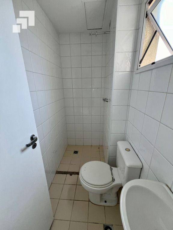 Apartamento para alugar com 4 quartos, 140m² - Foto 29