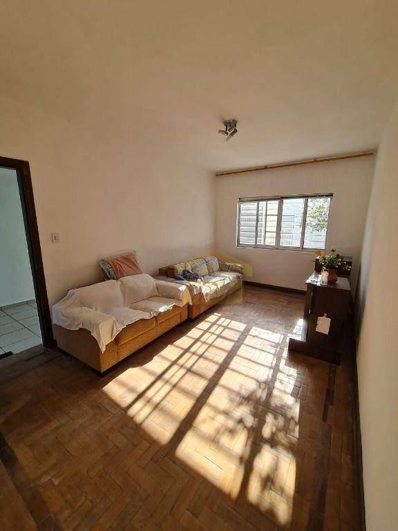 Casa à venda com 2 quartos, 180m² - Foto 1