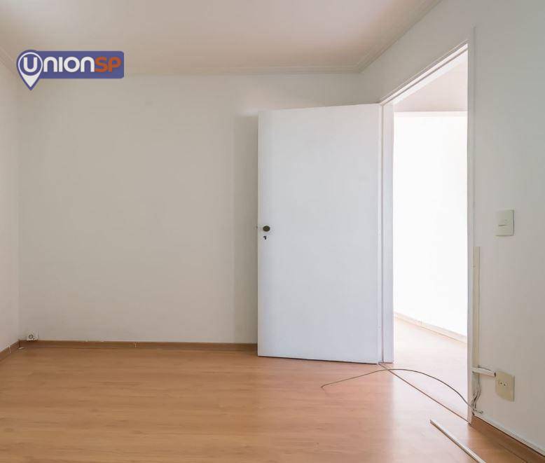 Apartamento à venda com 2 quartos, 65m² - Foto 9