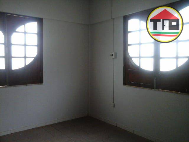 Casa para alugar com 3 quartos, 300M2 - Foto 6