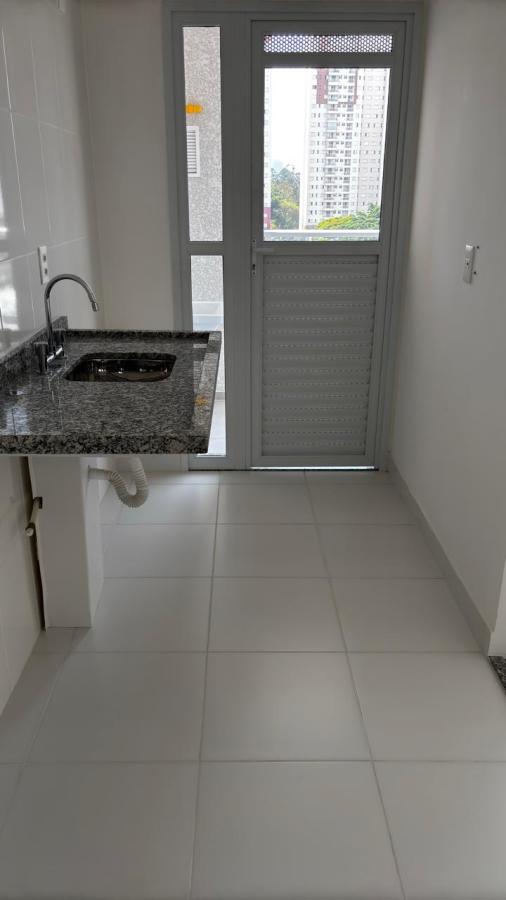 Apartamento à venda com 3 quartos, 66m² - Foto 3