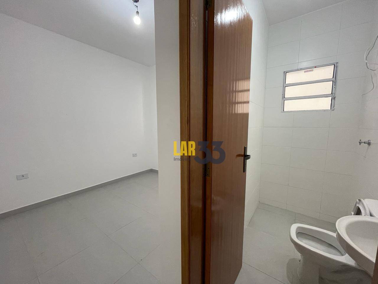 Casa à venda com 3 quartos, 150m² - Foto 14