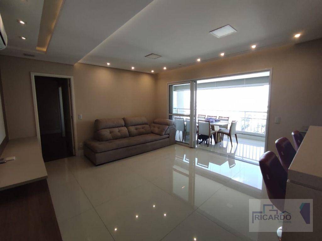 Apartamento para alugar com 3 quartos, 116m² - Foto 11