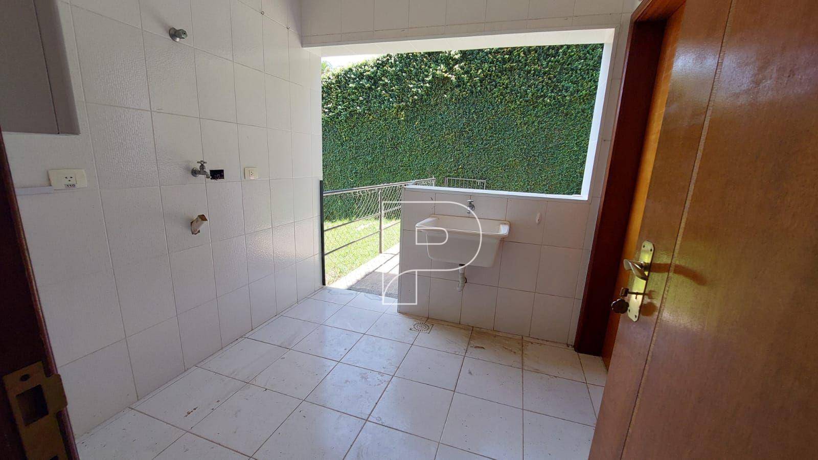 Casa à venda e aluguel com 4 quartos, 300m² - Foto 15