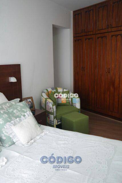 Apartamento à venda com 3 quartos, 98m² - Foto 11