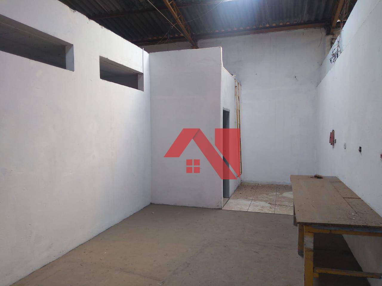 Depósito-Galpão-Armazém para alugar, 370m² - Foto 5