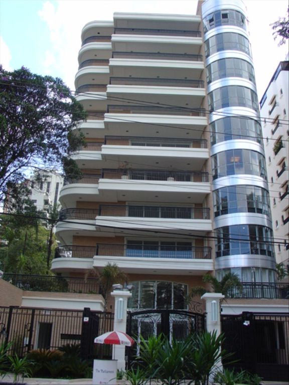 Apartamento à venda com 4 quartos, 330m² - Foto 1