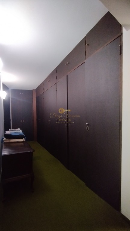 Casa à venda com 5 quartos, 2600m² - Foto 40