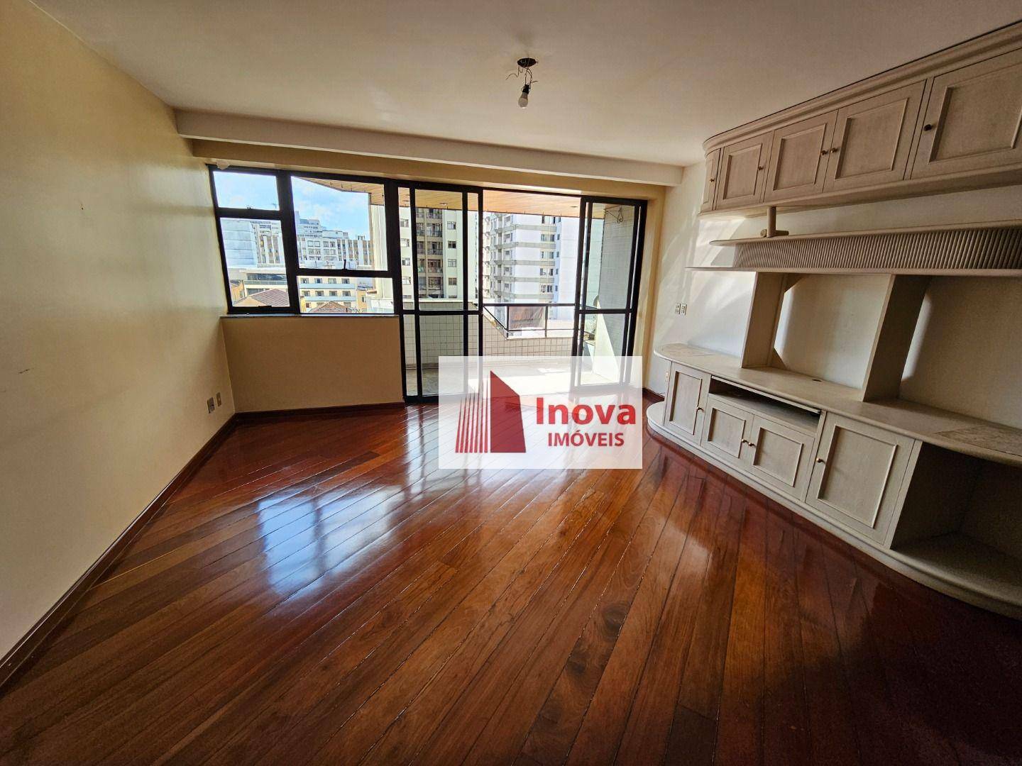 Apartamento à venda com 4 quartos, 290m² - Foto 6