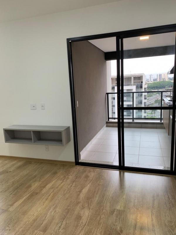 Sobrado à venda com 5 quartos, 305m² - Foto 2