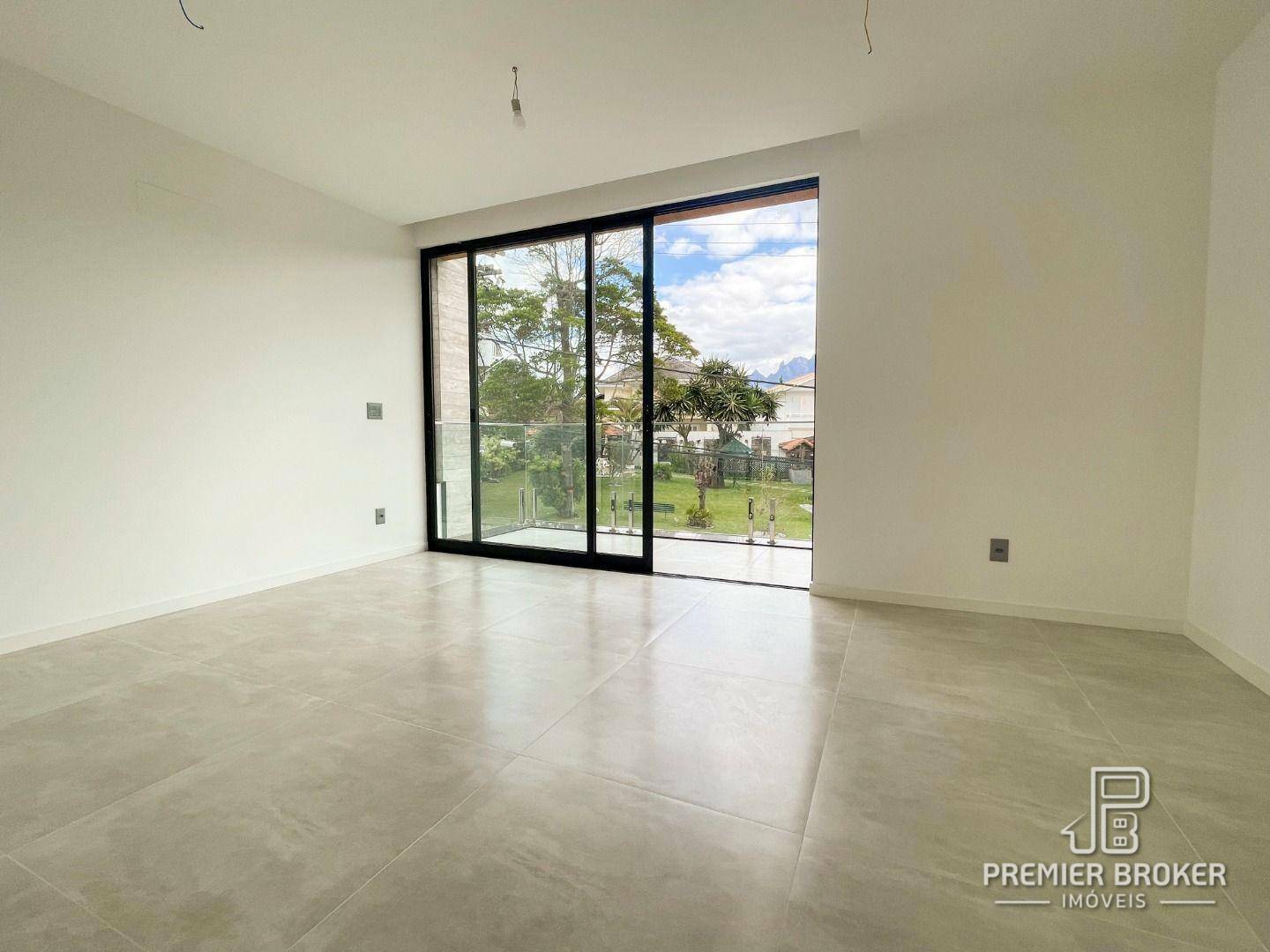 Casa de Condomínio à venda com 4 quartos, 330m² - Foto 28