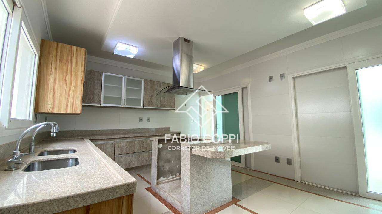 Casa de Condomínio à venda com 3 quartos, 530m² - Foto 26