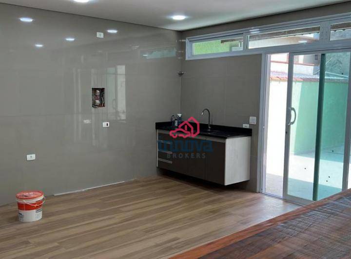 Sobrado à venda com 4 quartos, 240m² - Foto 5