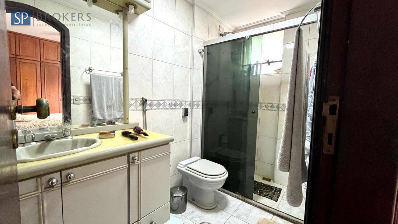 Apartamento à venda com 3 quartos, 147m² - Foto 19