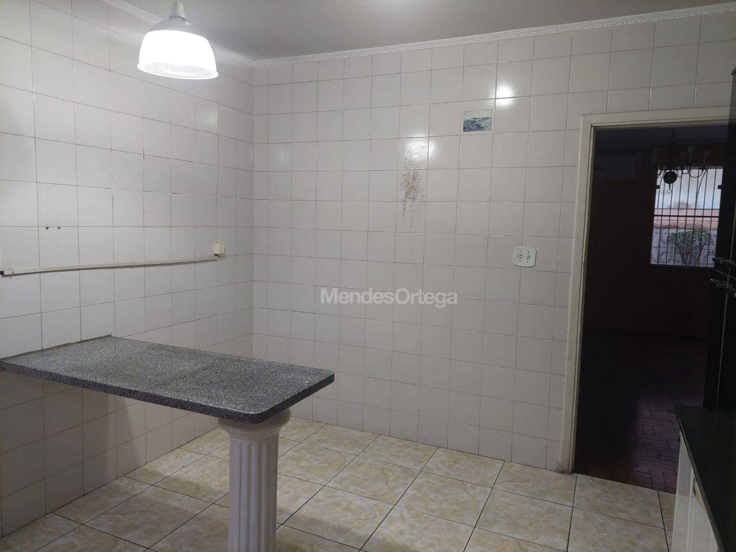 Apartamento à venda com 2 quartos, 77m² - Foto 4