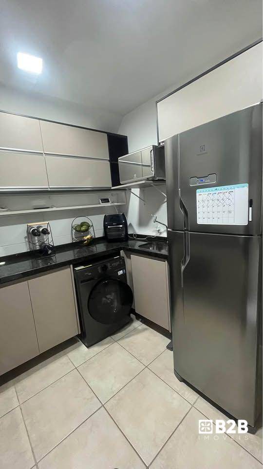 Apartamento à venda com 2 quartos, 40m² - Foto 4