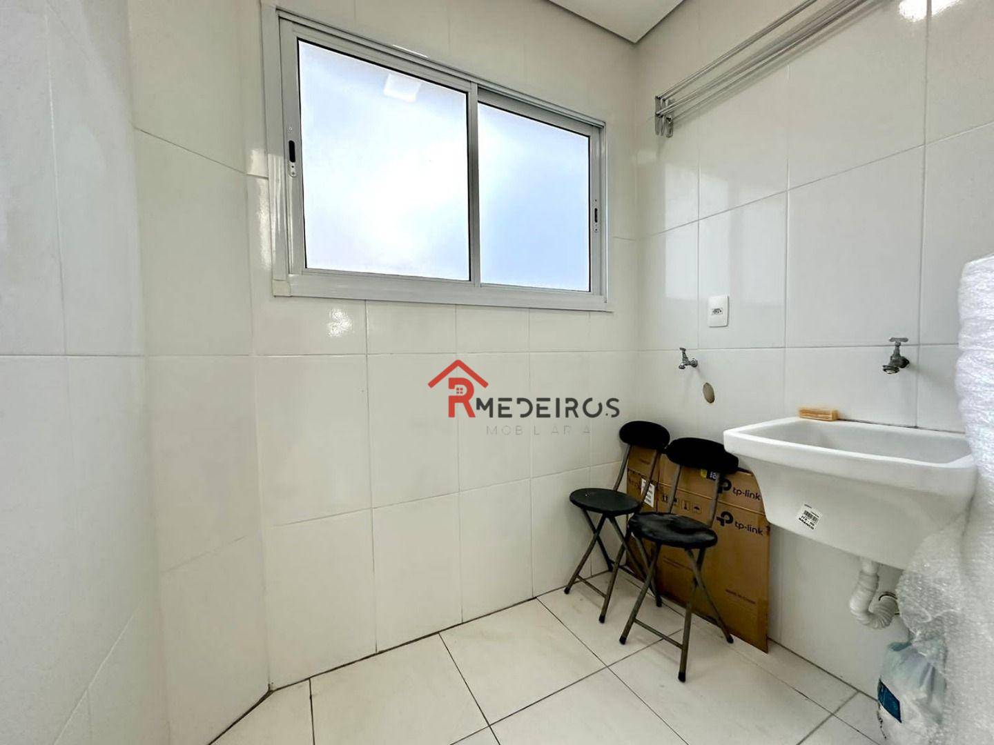 Apartamento à venda com 2 quartos, 87m² - Foto 2