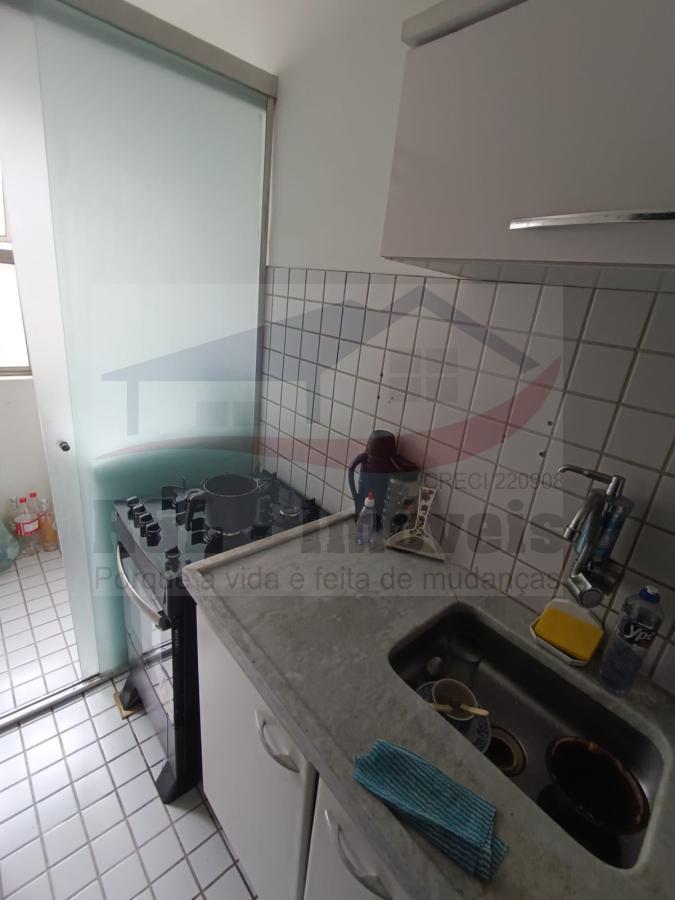 Apartamento à venda com 3 quartos, 64m² - Foto 12