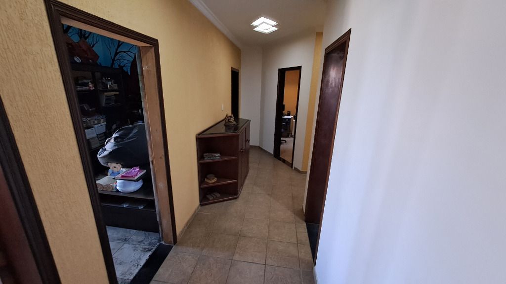 Sobrado à venda com 4 quartos, 500m² - Foto 43