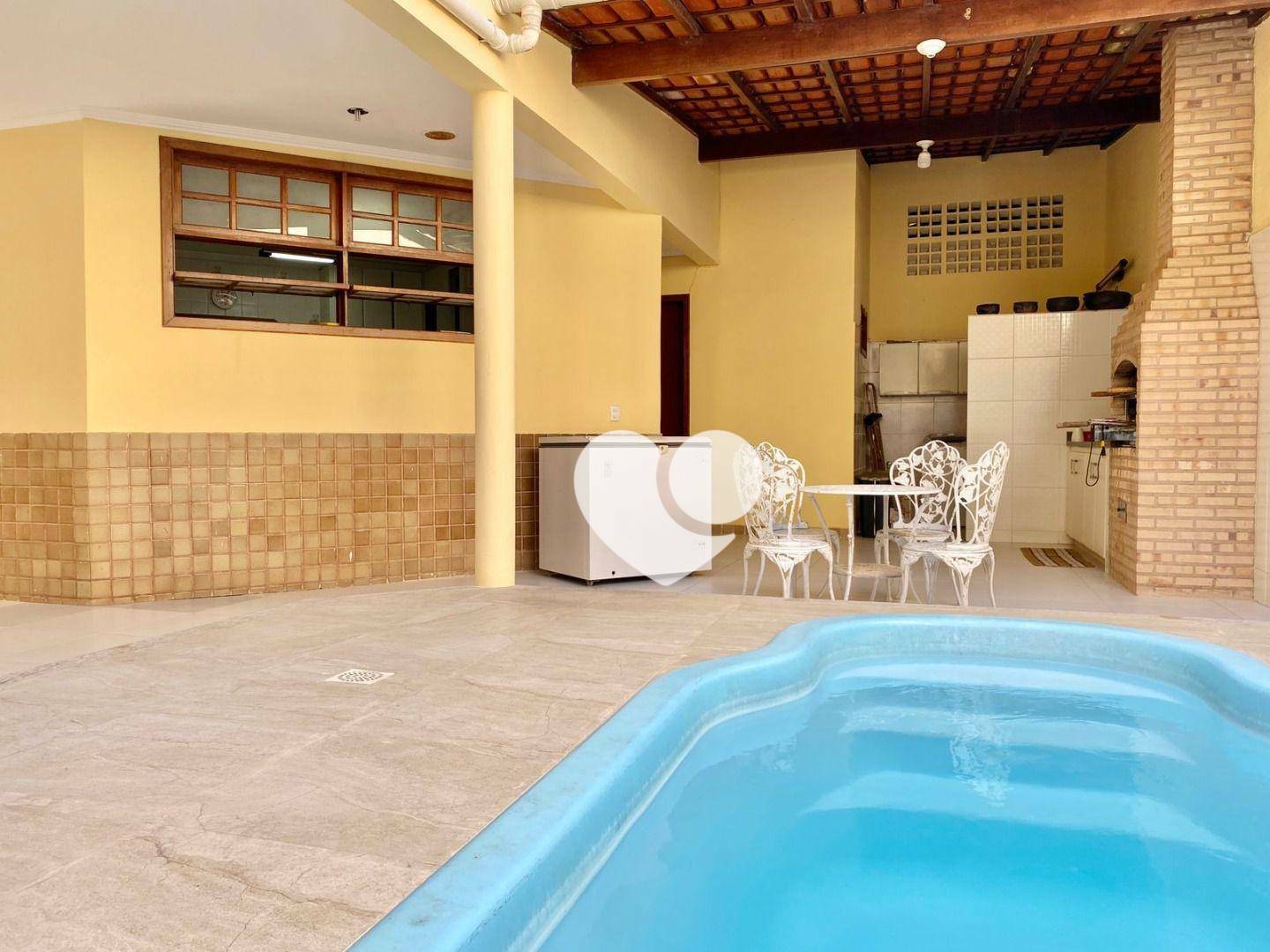 Casa à venda com 5 quartos, 346m² - Foto 11