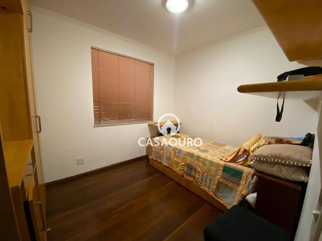 Apartamento à venda com 3 quartos, 115m² - Foto 12