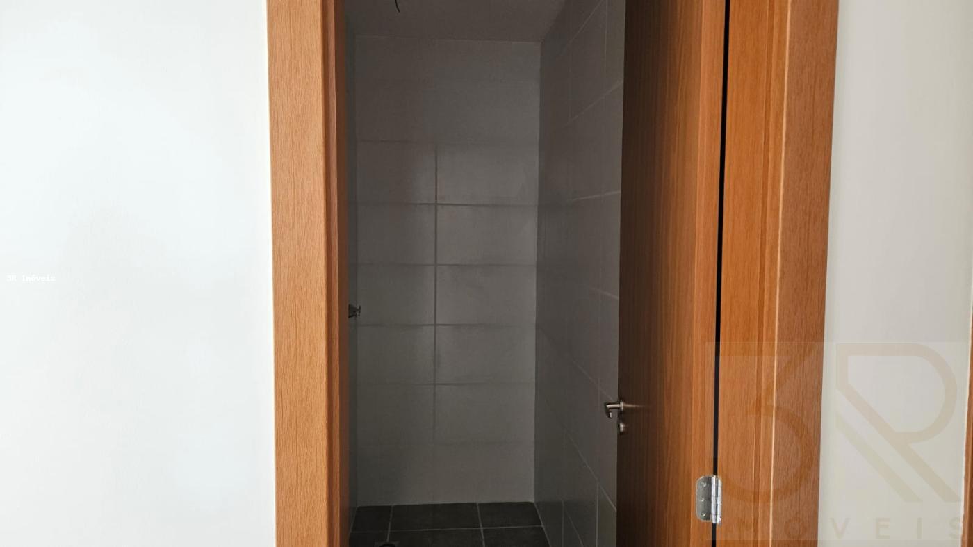 Apartamento à venda com 3 quartos, 66m² - Foto 7