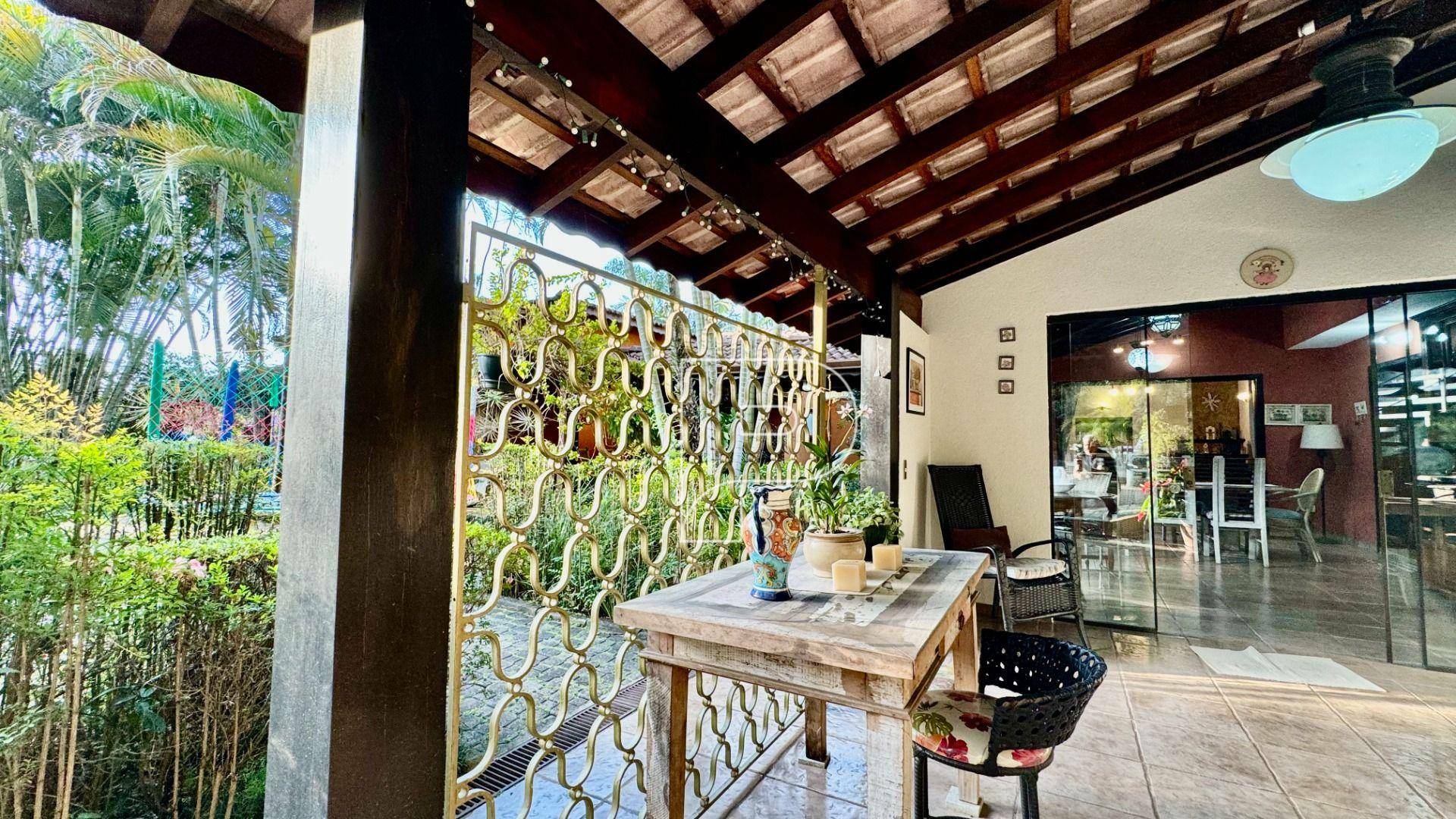 Casa de Condomínio à venda com 4 quartos, 395m² - Foto 10