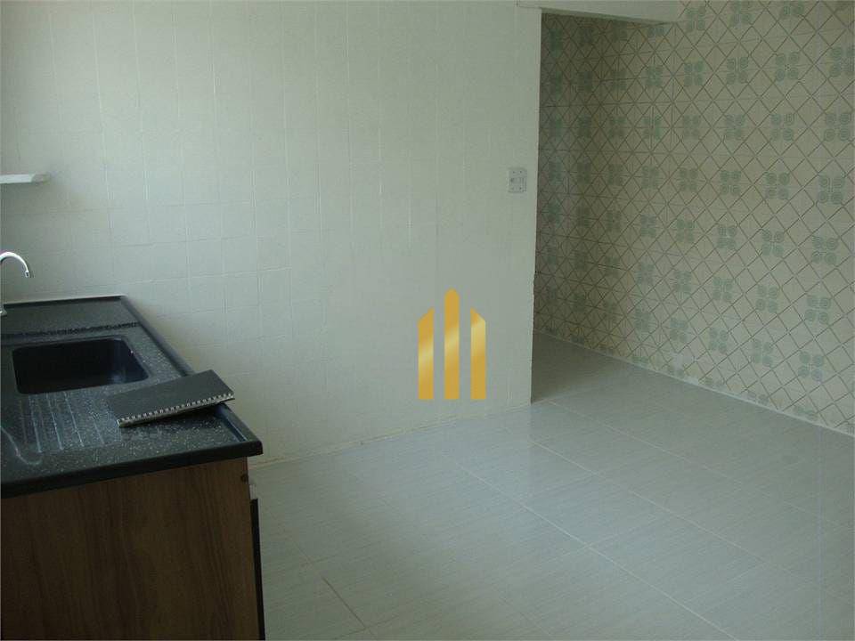 Casa à venda com 1 quarto, 60m² - Foto 9