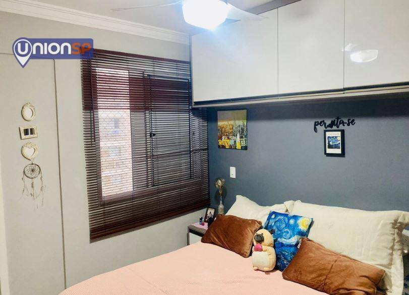 Apartamento à venda com 2 quartos, 70m² - Foto 5