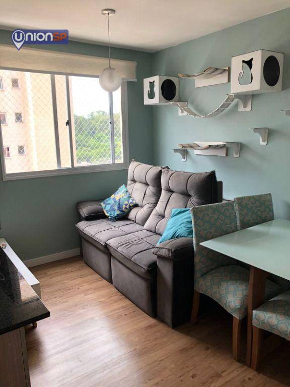 Apartamento à venda com 2 quartos, 40m² - Foto 4