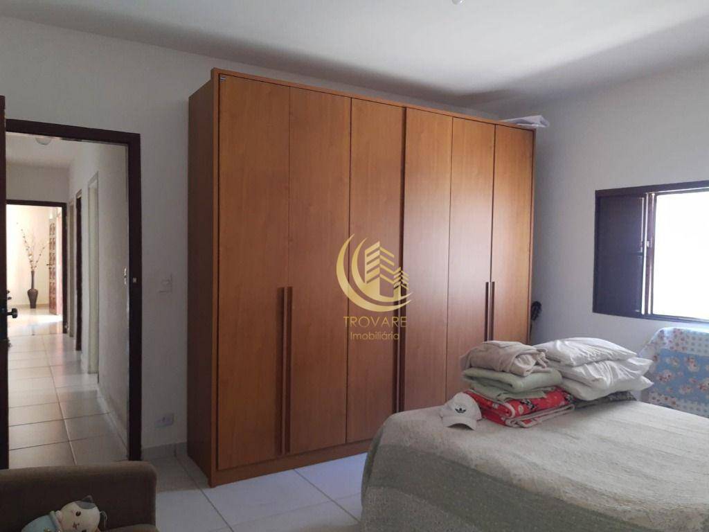 Casa à venda com 3 quartos, 125m² - Foto 2