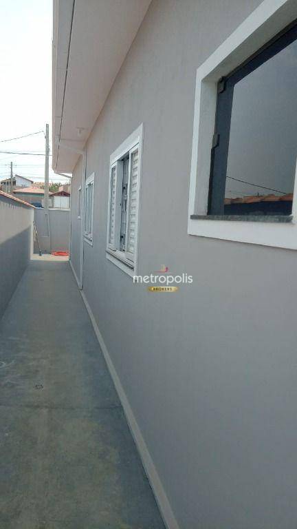 Casa à venda com 3 quartos, 110m² - Foto 2