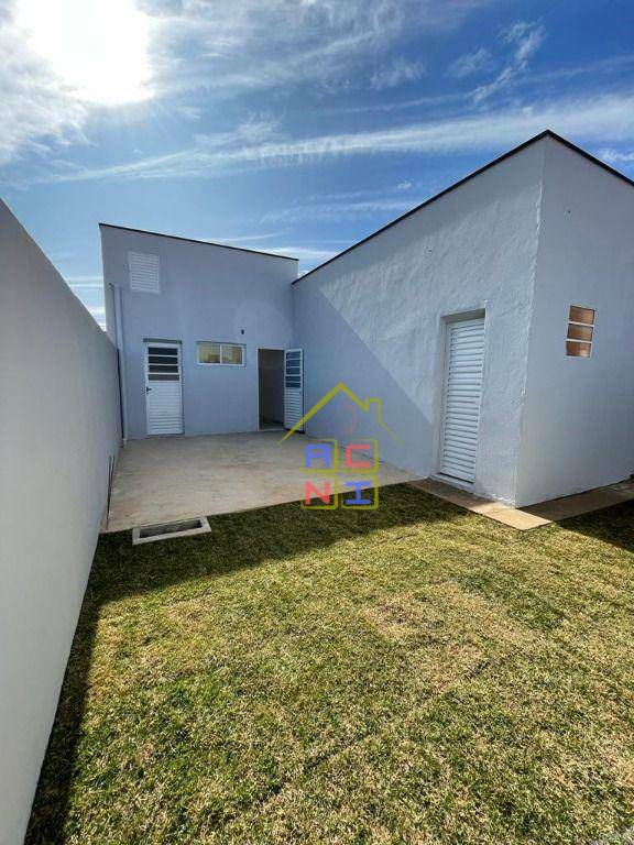 Casa à venda com 3 quartos, 112m² - Foto 12