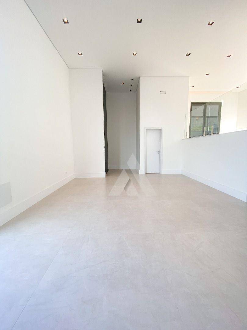 Casa, 3 quartos, 315 m² - Foto 2