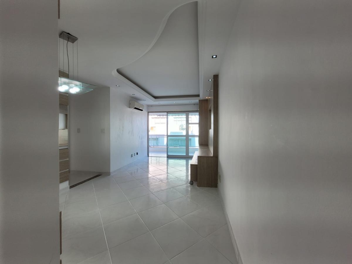 Apartamento à venda com 2 quartos, 85m² - Foto 16