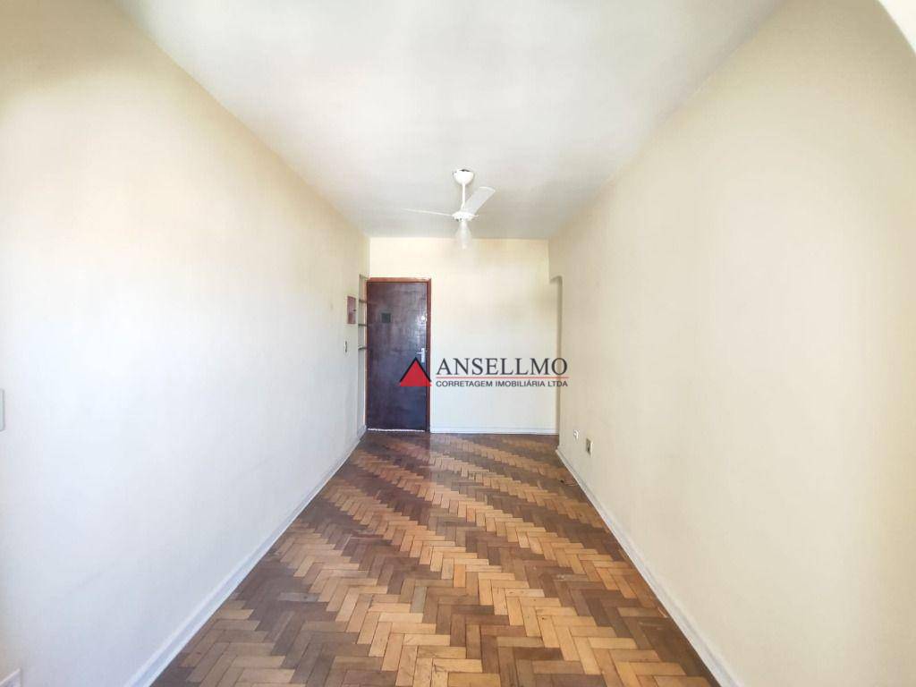 Apartamento para alugar com 1 quarto, 52m² - Foto 4