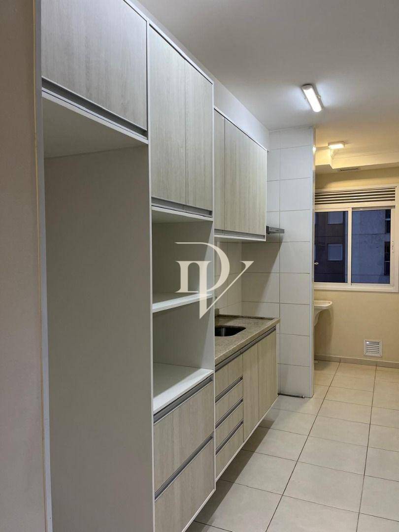 Apartamento para alugar com 3 quartos, 92m² - Foto 3