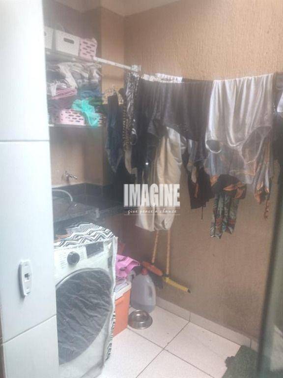 Sobrado à venda com 2 quartos, 89m² - Foto 13