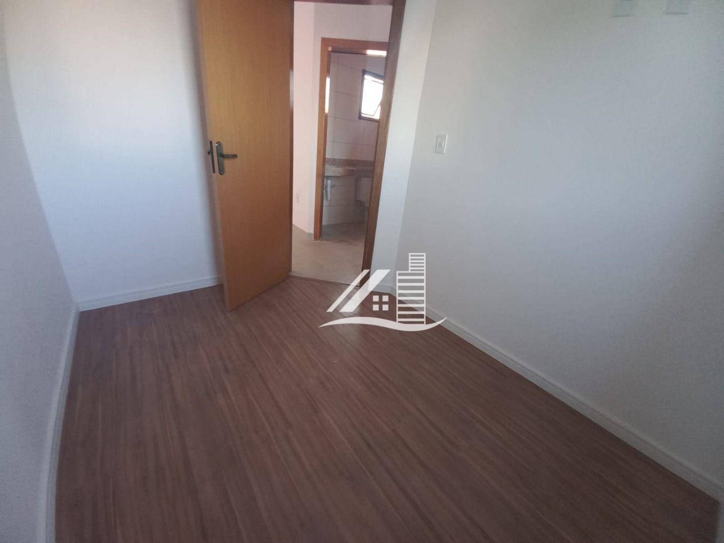 Apartamento à venda com 2 quartos, 46m² - Foto 12