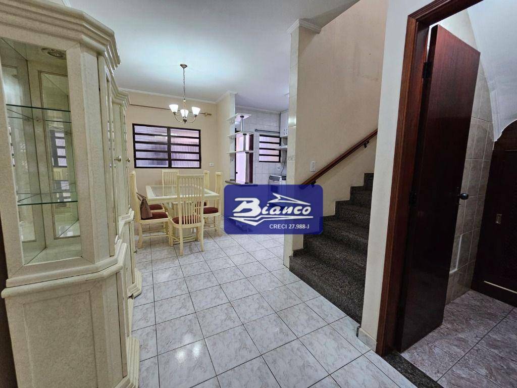 Sobrado à venda com 3 quartos, 160m² - Foto 8