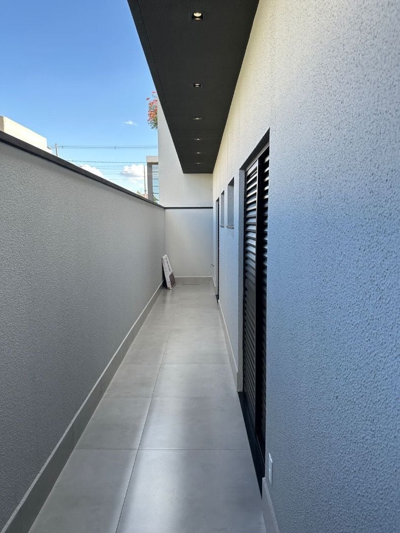 Casa à venda com 3 quartos, 225m² - Foto 10