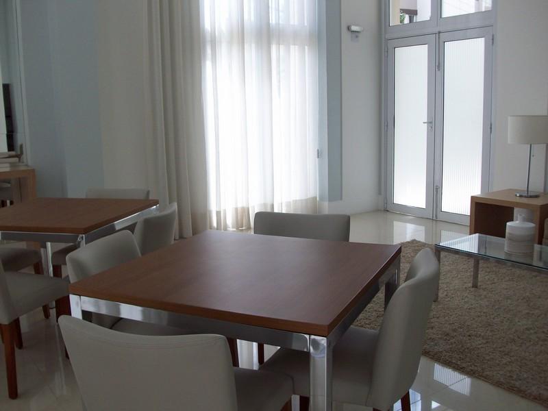 Apartamento à venda com 2 quartos, 57m² - Foto 11