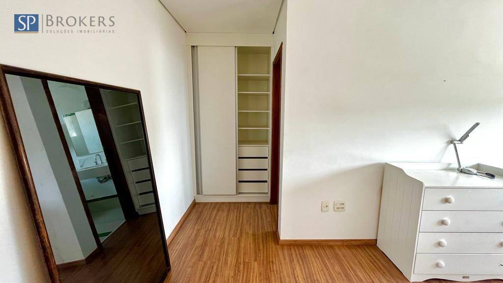 Casa de Condomínio à venda com 3 quartos, 331m² - Foto 38