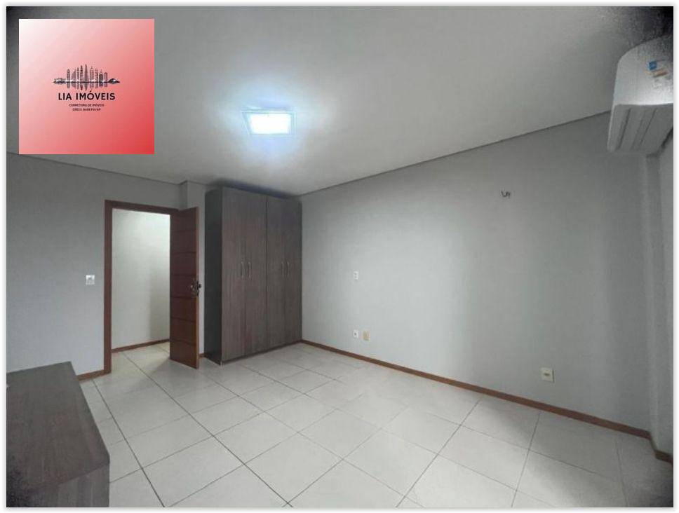 Apartamento para alugar com 3 quartos, 127m² - Foto 3