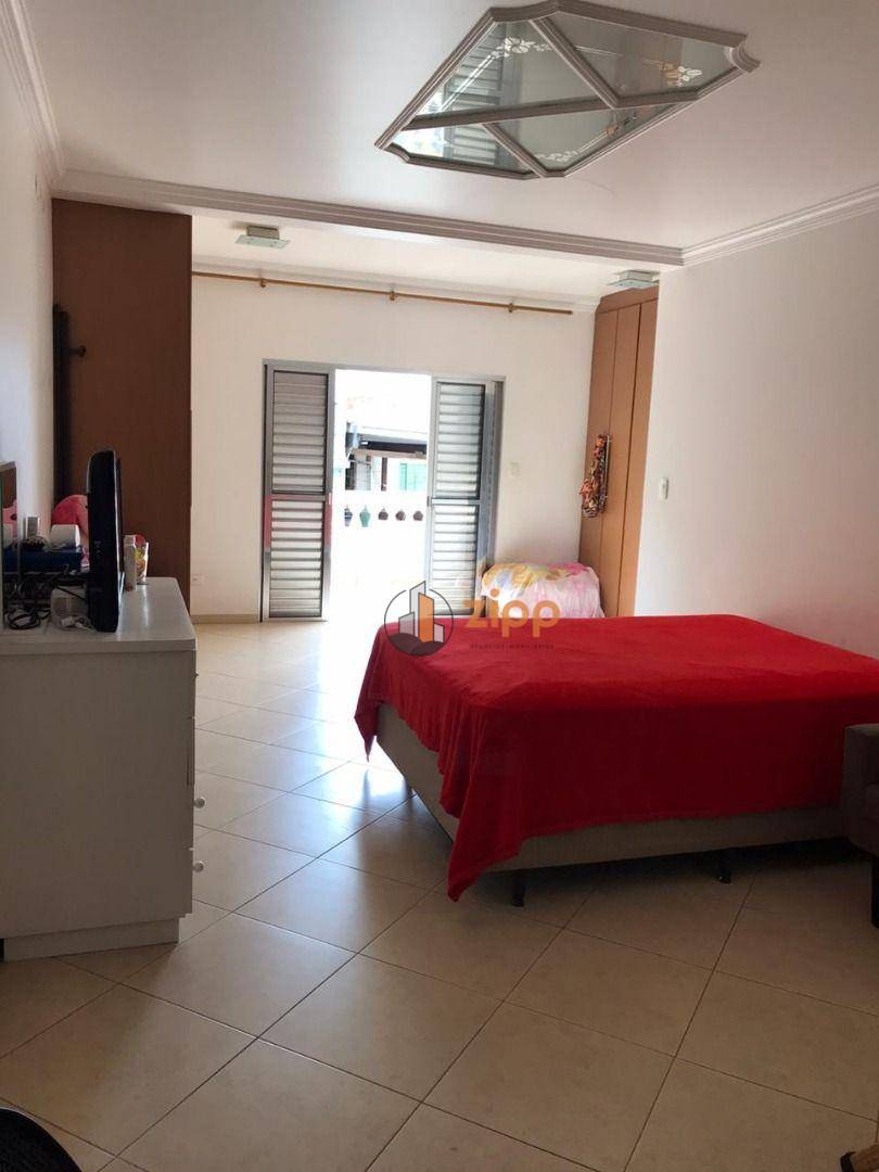 Sobrado à venda com 3 quartos, 204m² - Foto 19