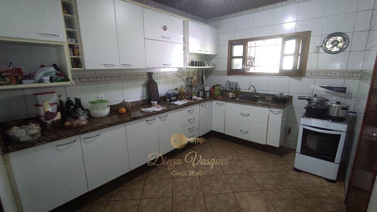 Fazenda à venda com 3 quartos, 600m² - Foto 23